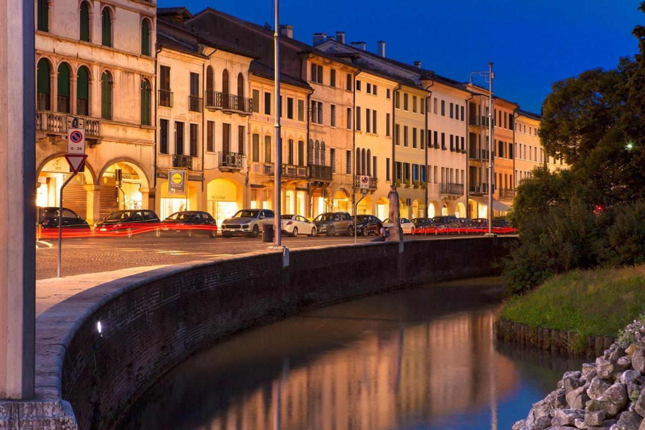 Albergo Al Moretto Castelfranco Veneto Exterior foto